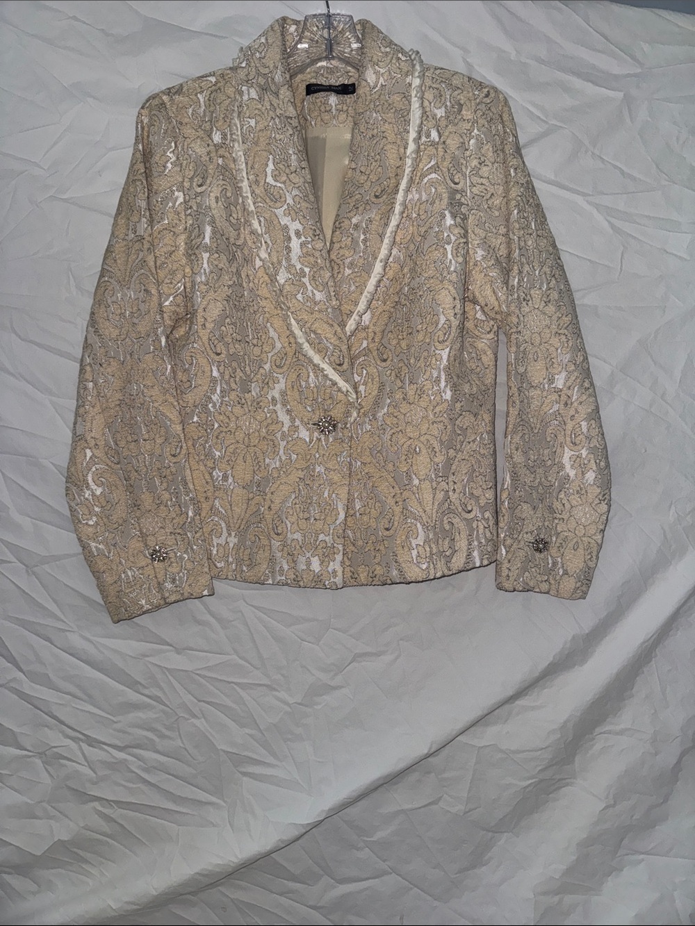 Cynthia Max Jacquard Beige Floral Brocade Women's Blazer with Decorative Buttons
